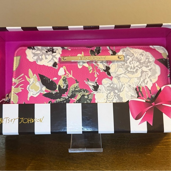 Betsey Johnson Handbags - Betsey Johnson Pink and White Floral Wallet